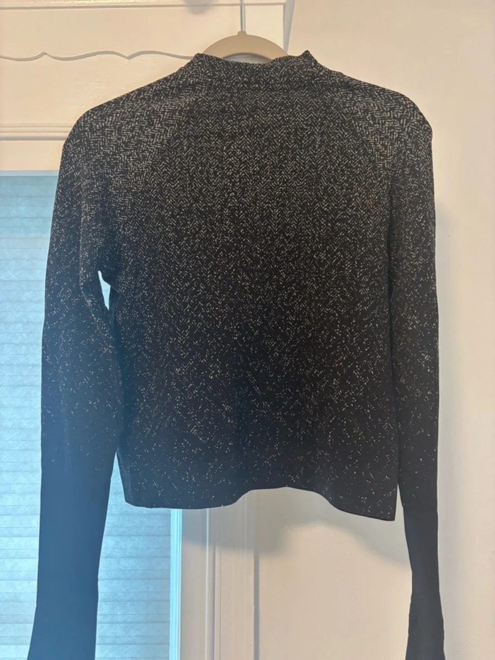 lululemon athletica Black Speckled Long Sleeve Half-Zip Top 🖤 - Picture 2 of 2
